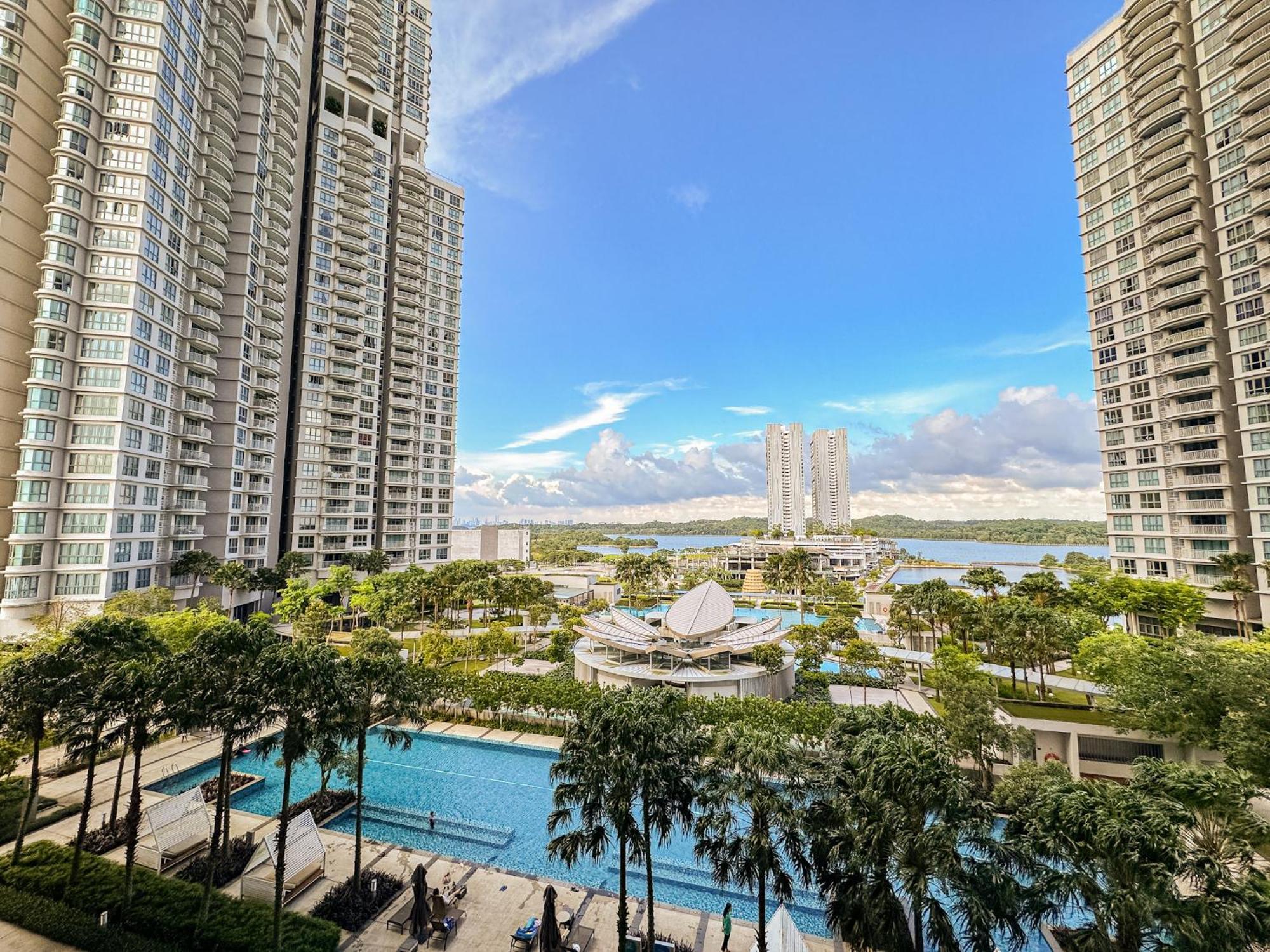 Teega Suites Puteriharbour By Wp Homestay Джохор-Бару Номер фото