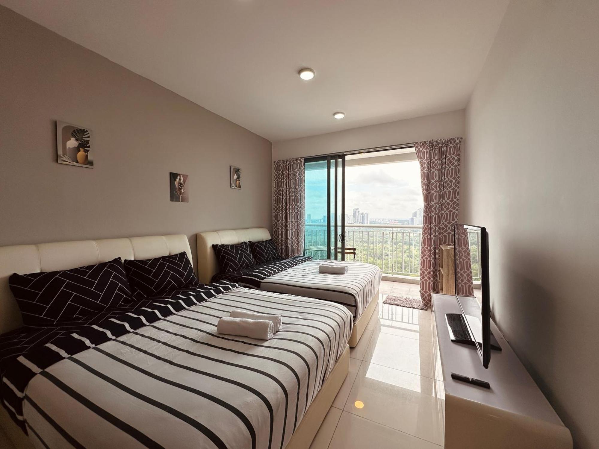 Teega Suites Puteriharbour By Wp Homestay Джохор-Бару Номер фото